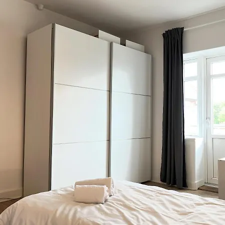 Three-bedroom Located In The Beautiful Of Vejle, 아파트